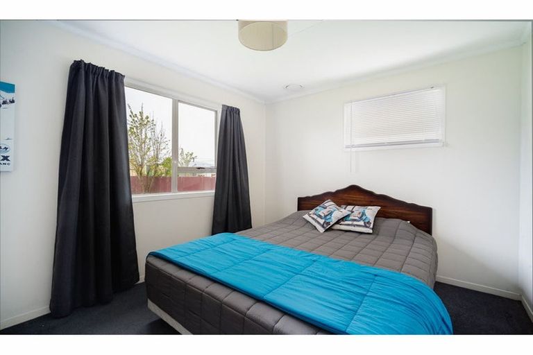 Photo of property in 19 Cass Crescent, Twizel, 7901