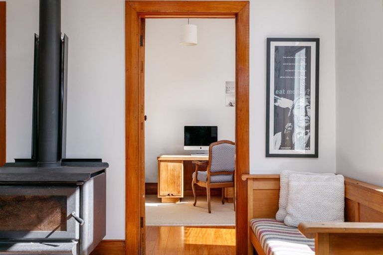 Photo of property in 218 Harris Street, Inner Kaiti, Gisborne, 4010