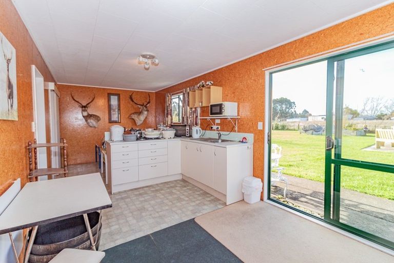Photo of property in 28 West Road, Mangatainoka, Pahiatua, 4982