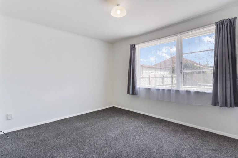 Photo of property in 14 Mcdougall Street, Manurewa East, Auckland, 2102