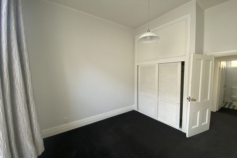 Photo of property in 131 Wallace Street, Mount Cook, Wellington, 6021