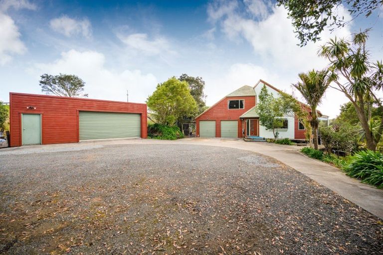 Photo of property in 245 Hayward Road, Maungakaramea, Whangarei, 0178