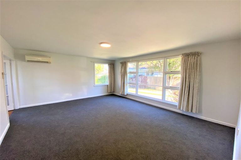 Photo of property in 12 Delph Street, Avonhead, Christchurch, 8042