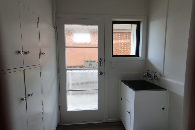 Photo of property in 15a Tawa Street, Melville, Hamilton, 3206