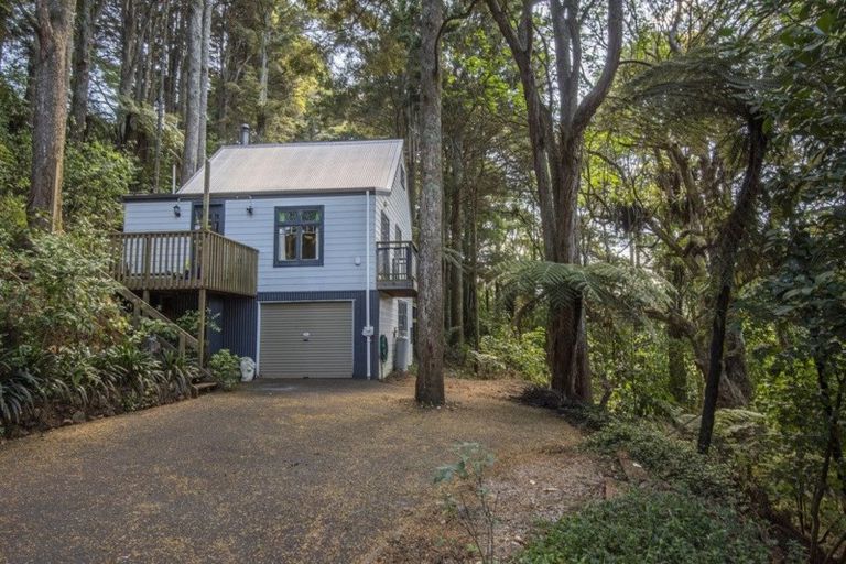 Photo of property in 15 Awa Glade Lane, Tikipunga, Whangarei, 0112