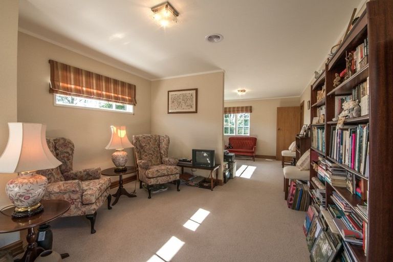 Photo of property in 16 Cowley Drive, Leamington, Cambridge, 3432