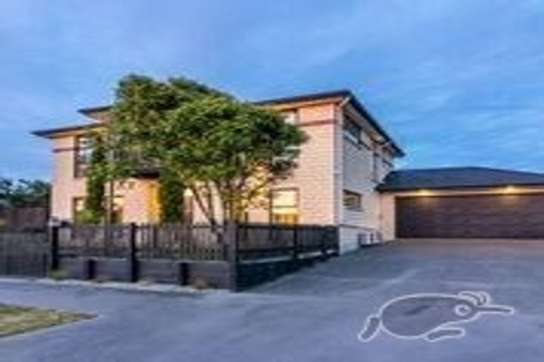 Photo of property in 7 Stoneleigh Green, Parklands, Christchurch, 8083