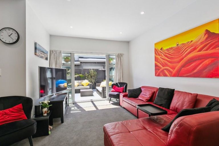 Photo of property in Galleria Apartments, 5/77 Tory Street, Te Aro, Wellington, 6011