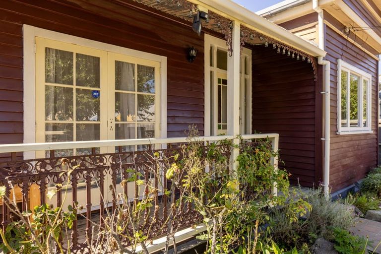 Photo of property in 36 Olliviers Road, Phillipstown, Christchurch, 8011