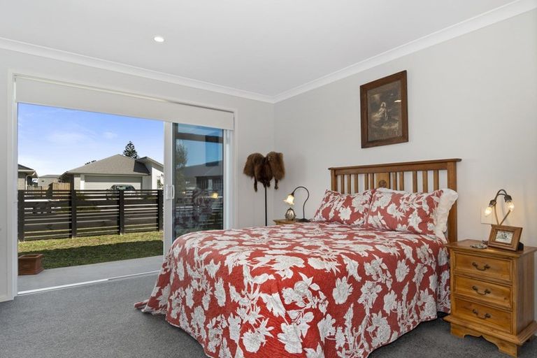 Photo of property in 12 Fontana Street, Papamoa, 3118