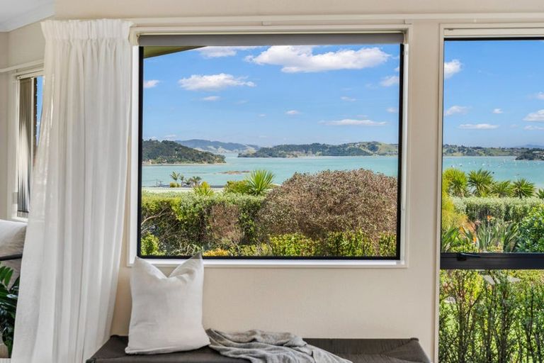 Photo of property in 4 Sunset Parade, Parua Bay, Whangarei, 0174