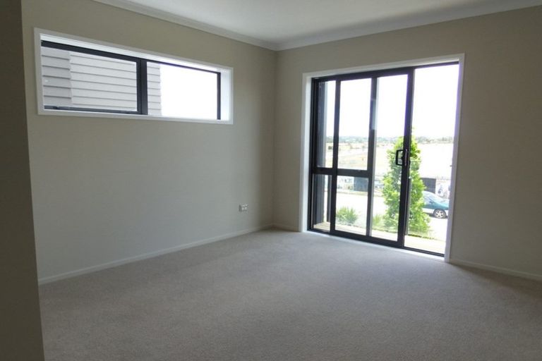 Photo of property in 188 Hobsonville Point Road, Hobsonville, Auckland, 0616
