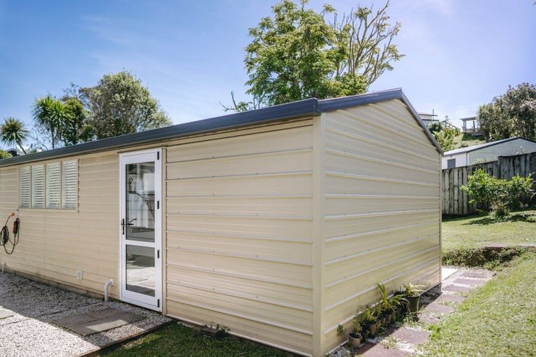 Photo of property in 15 Tutchen Avenue, Raglan, 3225