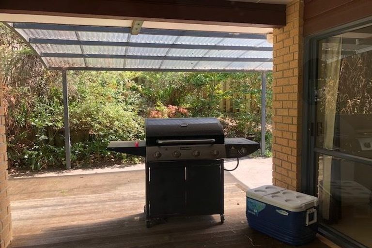 Photo of property in 14 Rosemary Avenue, Forrest Hill, Auckland, 0620