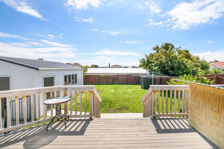Photo of property in 9 Mersey Terrace, Roslyn, Palmerston North, 4414
