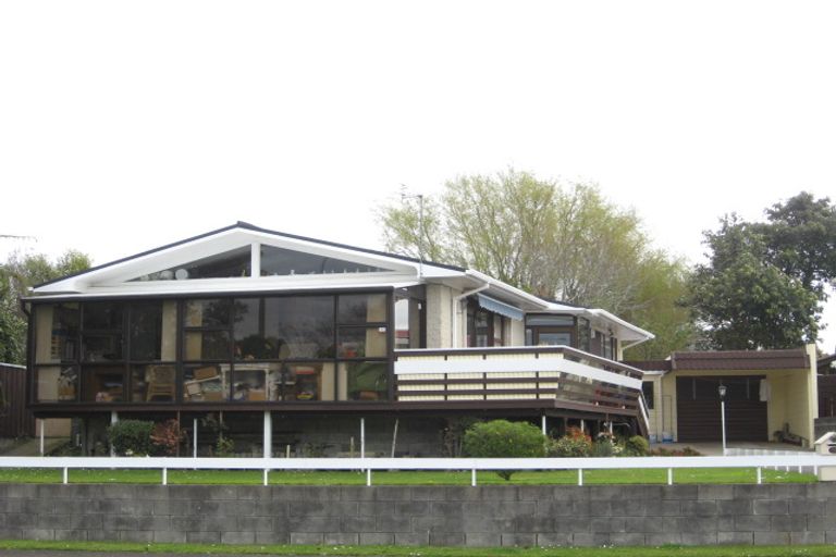 Photo of property in 14 Trelawney Crescent, Westown, New Plymouth, 4310