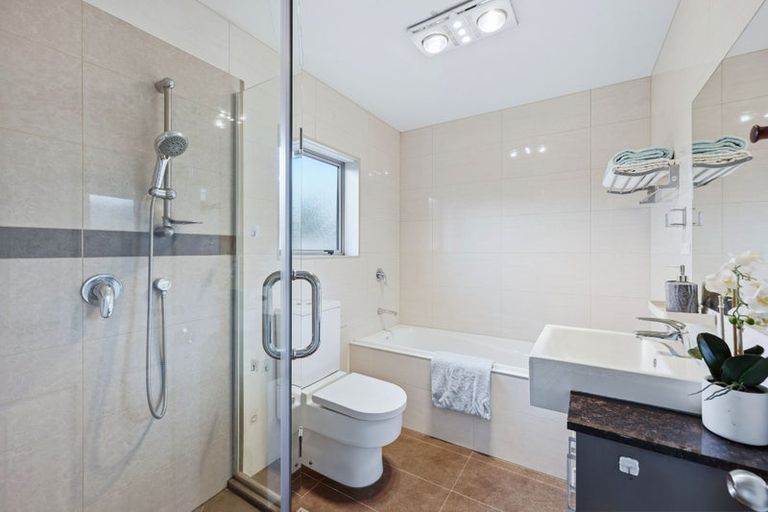 Photo of property in 27 Galsworthy Place, Bucklands Beach, Auckland, 2014