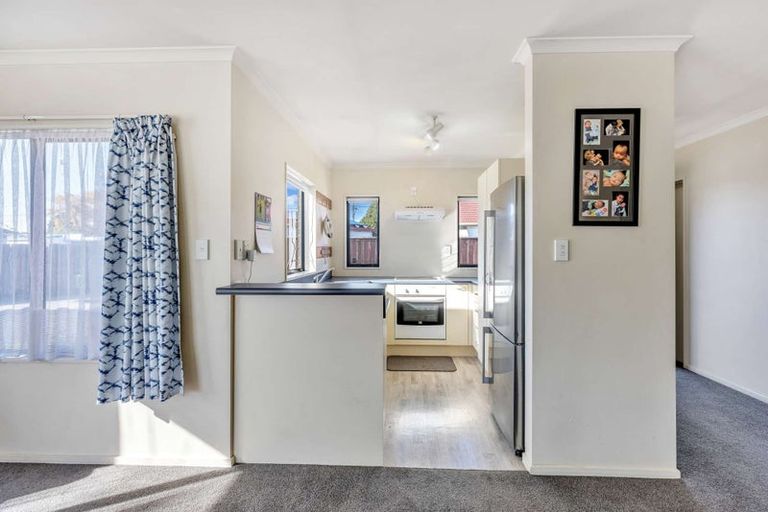 Photo of property in 142a Springs Road, Hornby, Christchurch, 8042