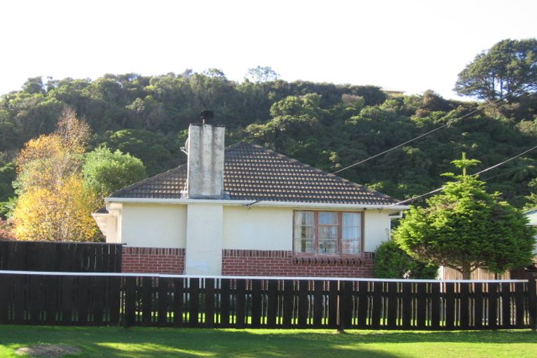 Photo of property in 57 Gillespies Road, Birchville, Upper Hutt, 5018
