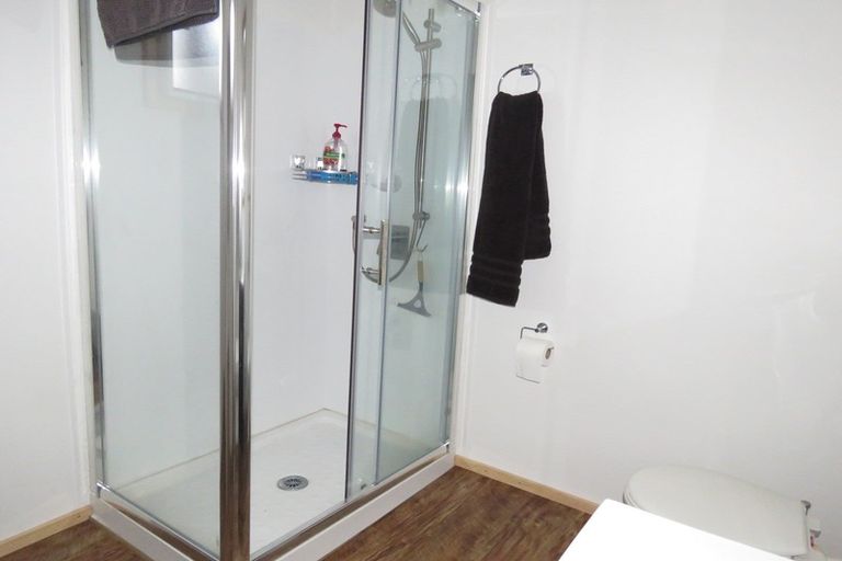 Photo of property in 1 Racecourse Road, Reefton, 7830