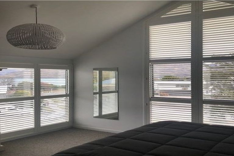 Photo of property in 7 Holly Court, Kelvin Heights, Queenstown, 9300