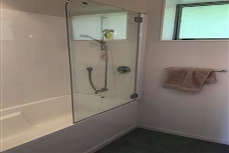 Photo of property in 9a Ocean Road, Paekakariki, 5034