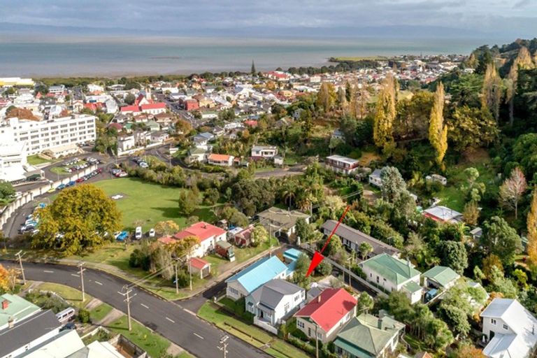 Photo of property in 137 Karaka Road, Thames, 3500