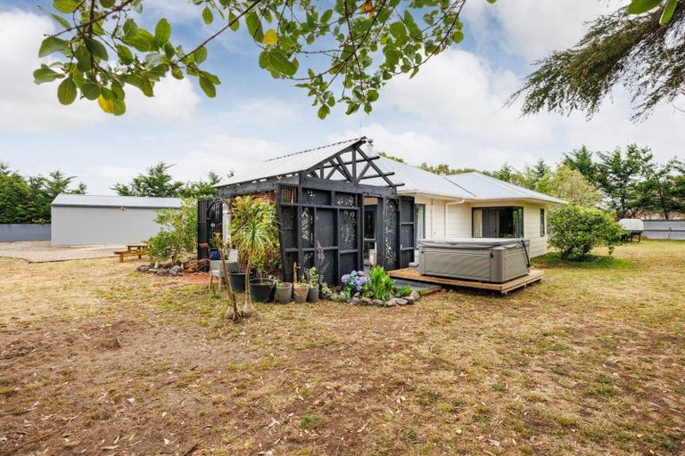 Photo of property in 264 Motuiti Road, Foxton, 4891