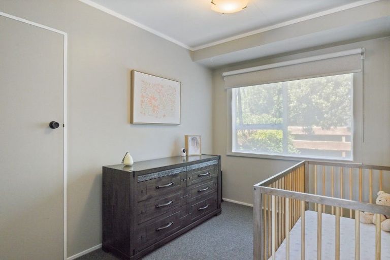 Photo of property in 14 Burton Place, Owhata, Rotorua, 3010