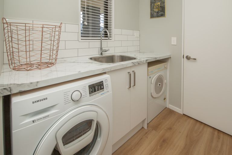 Photo of property in 26 Glenfinnan Place, West Melton, 7618