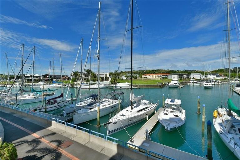 Photo of property in 70 Harbour Village Drive, Gulf Harbour, Whangaparaoa, 0930