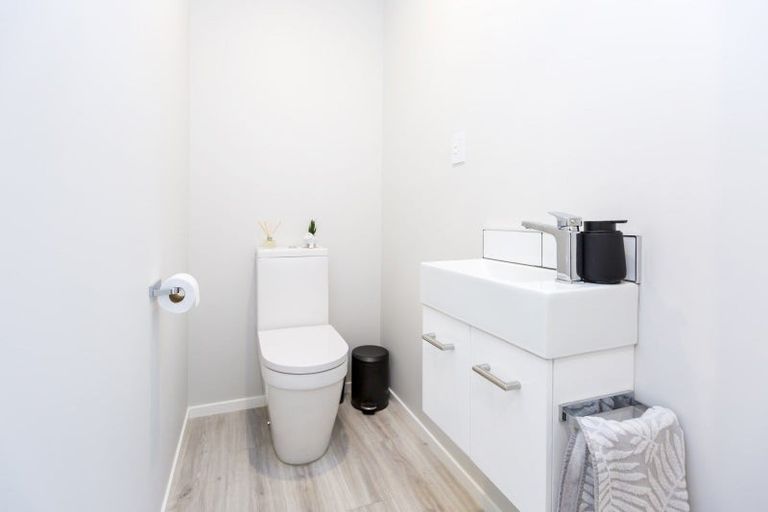 Photo of property in 80 Mawai Hakona Drive, Wallaceville, Upper Hutt, 5018