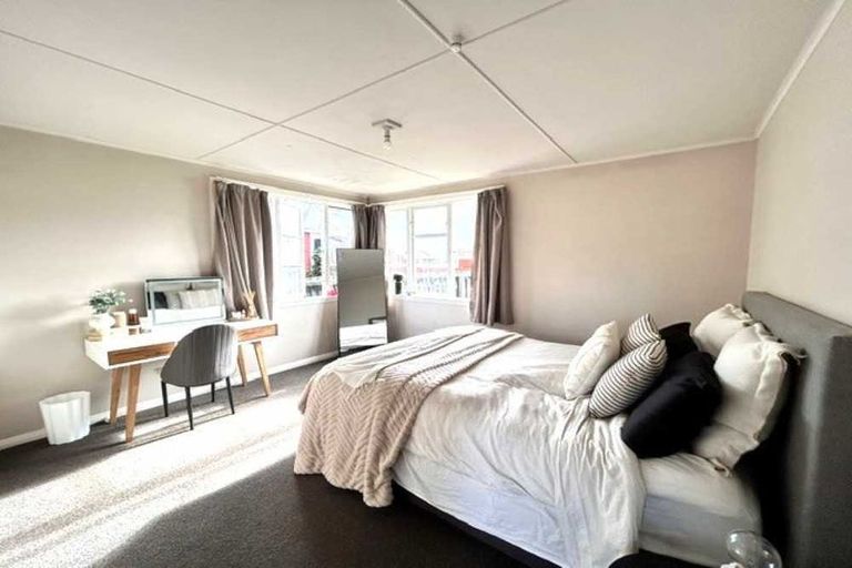 Photo of property in 9 Hillary Crescent, Upper Riccarton, Christchurch, 8041