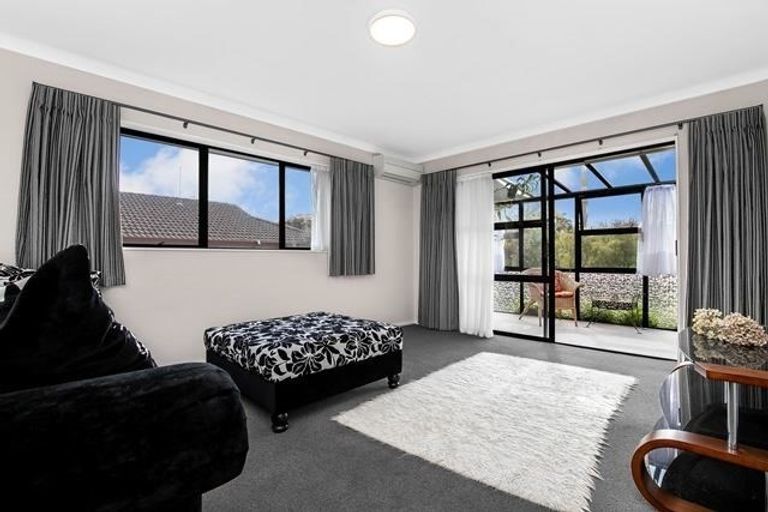 Photo of property in 1/13 Menary Street, Papakura, 2110