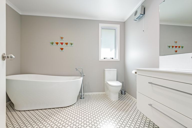 Photo of property in 3 Firth Place, Awapuni, Palmerston North, 4412