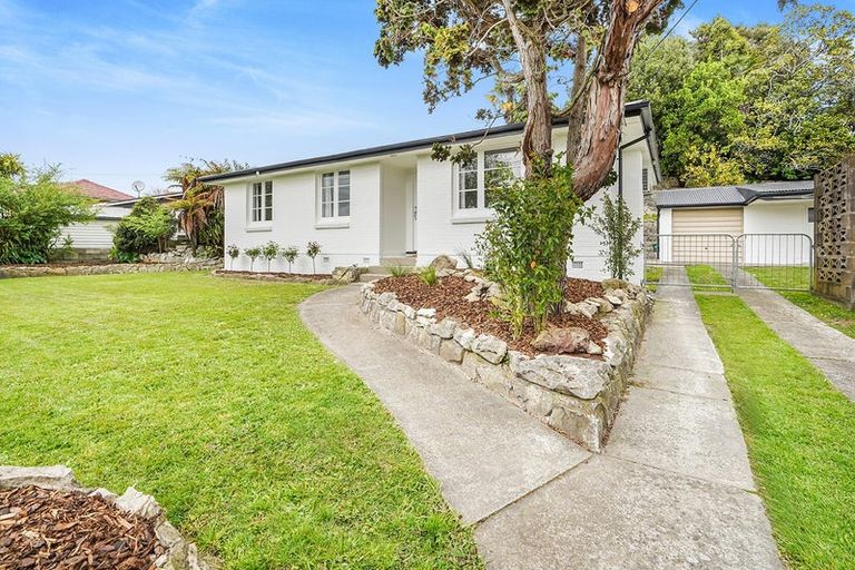 Photo of property in 24 Glenview Terrace, Glenview, Hamilton, 3206