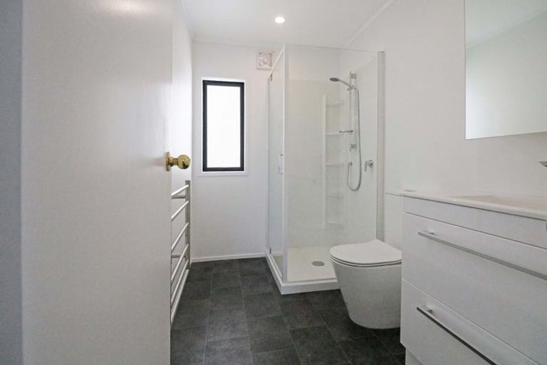 Photo of property in 113 Houghton Bay Road, Houghton Bay, Wellington, 6023