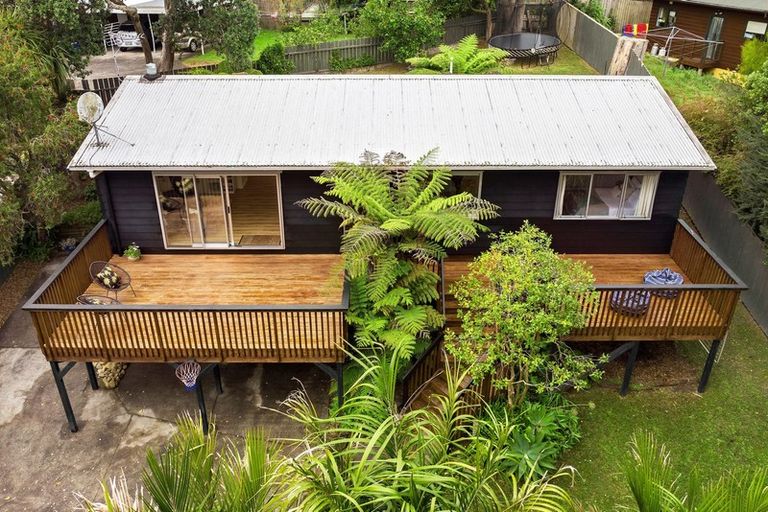 Photo of property in 1/150 Seabrook Avenue, New Lynn, Auckland, 0600