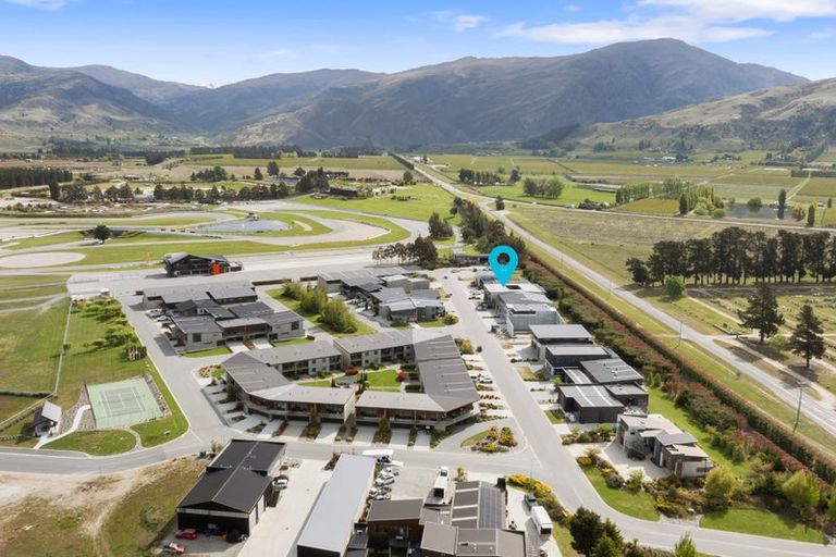 Photo of property in 18 Silverstone Drive, Cromwell, 9384