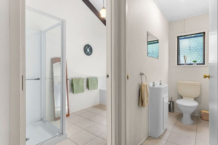 Photo of property in 368 Pahi Road, Pahi, Paparoa, 0571