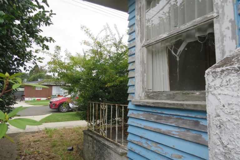 Photo of property in 37 Graham Street, Levin, 5510