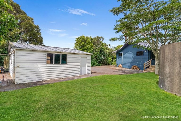Photo of property in 21 Greenfield Road, Pollok, Waiuku, 2684