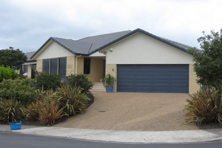 Photo of property in 25 Mariner Drive, Gulf Harbour, Whangaparaoa, 0930
