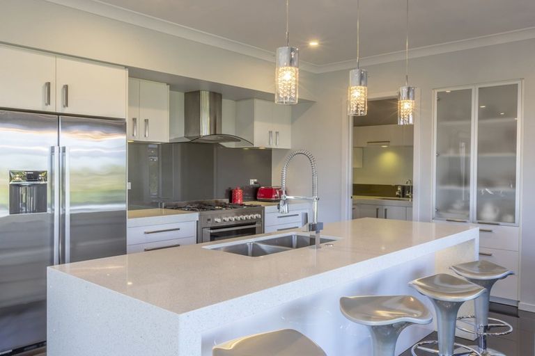 Photo of property in 13 Durham Heights, Flagstaff, Hamilton, 3210