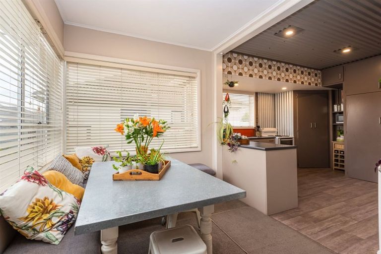 Photo of property in 212 Blenheim Road, Riccarton, Christchurch, 8041