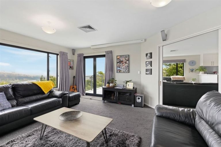 Photo of property in 3a Plains View, Mount Pleasant, Christchurch, 8081