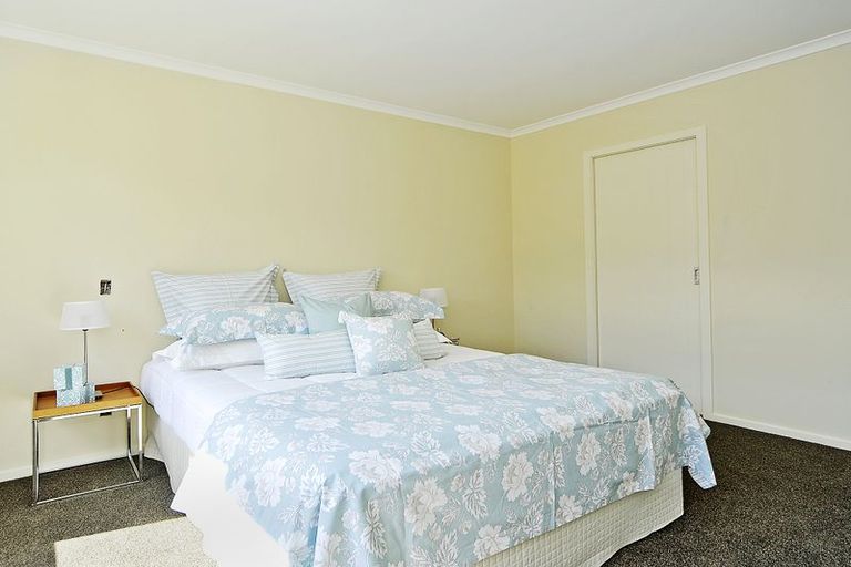 Photo of property in 21 Vernon Avenue, Takaro, Palmerston North, 4412