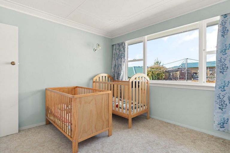 Photo of property in 72 Martin Road, Fairfield, Dunedin, 9018