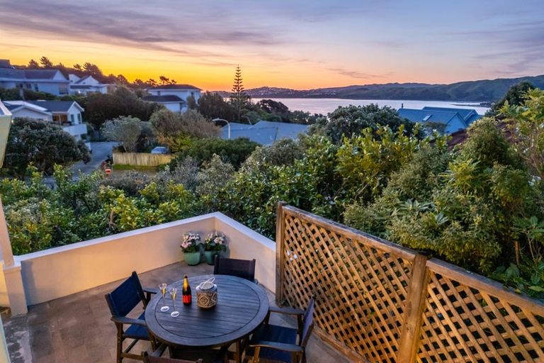 Photo of property in 20 Portage Place, Whitby, Porirua, 5024