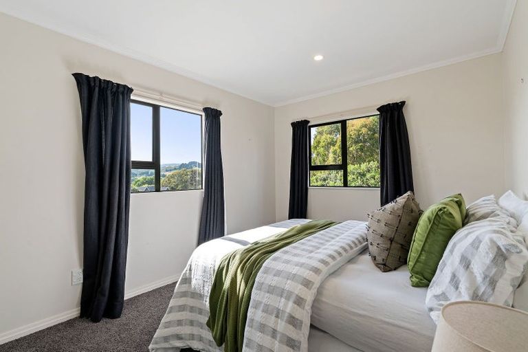 Photo of property in 69 Joseph Banks Drive, Whitby, Porirua, 5024